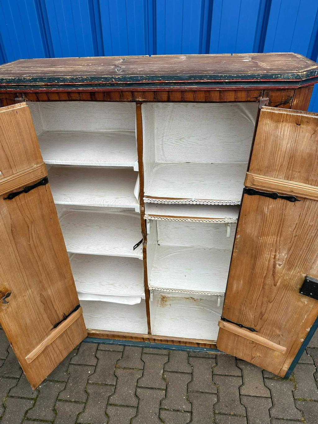 Antiker Schrank Bauernschrank handbemalt 18 tes Jhdt originale Bemalung