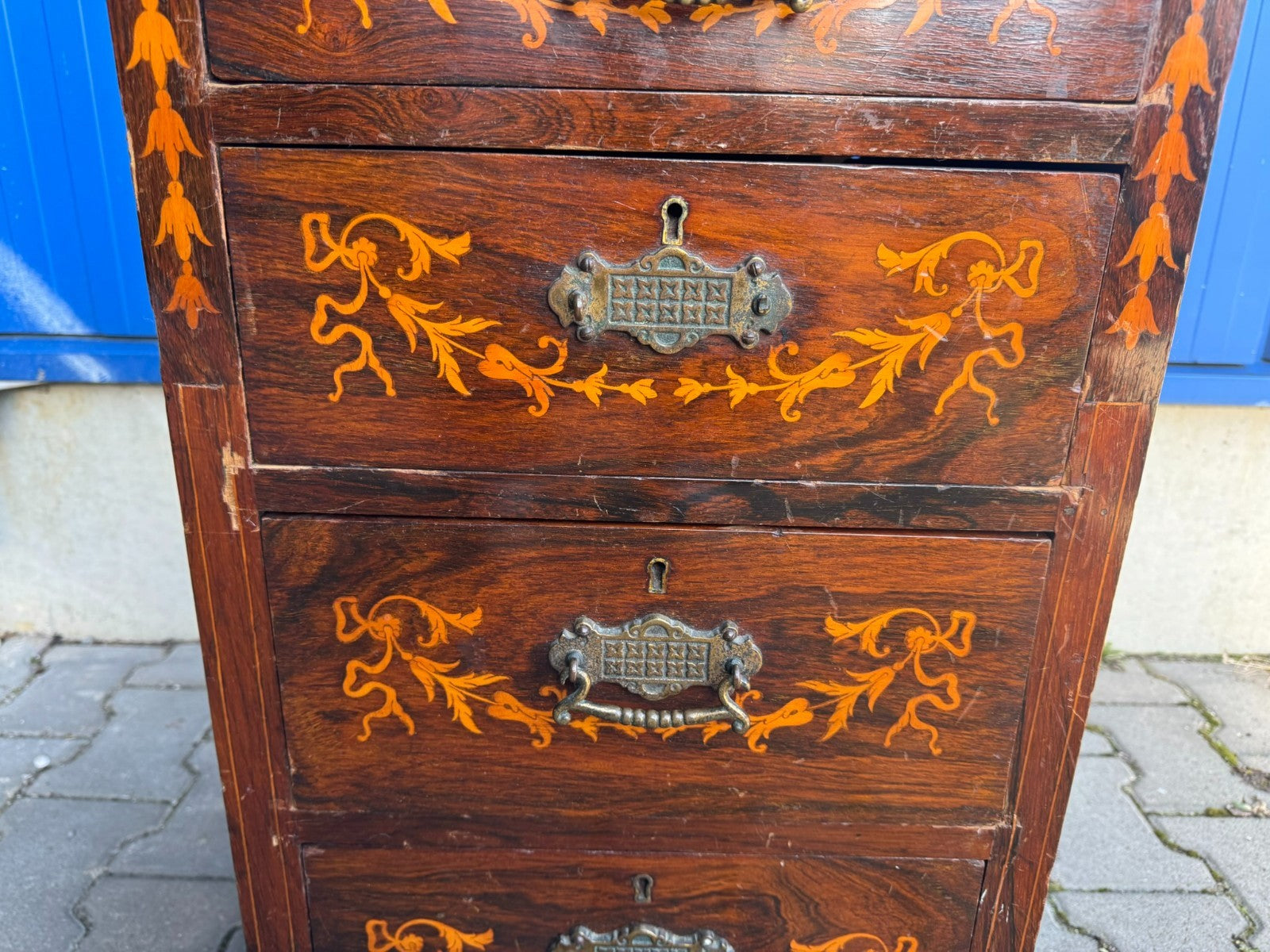 Antike Englische Kommode um 1900 Mahagoni mit Girlanden Intarsien