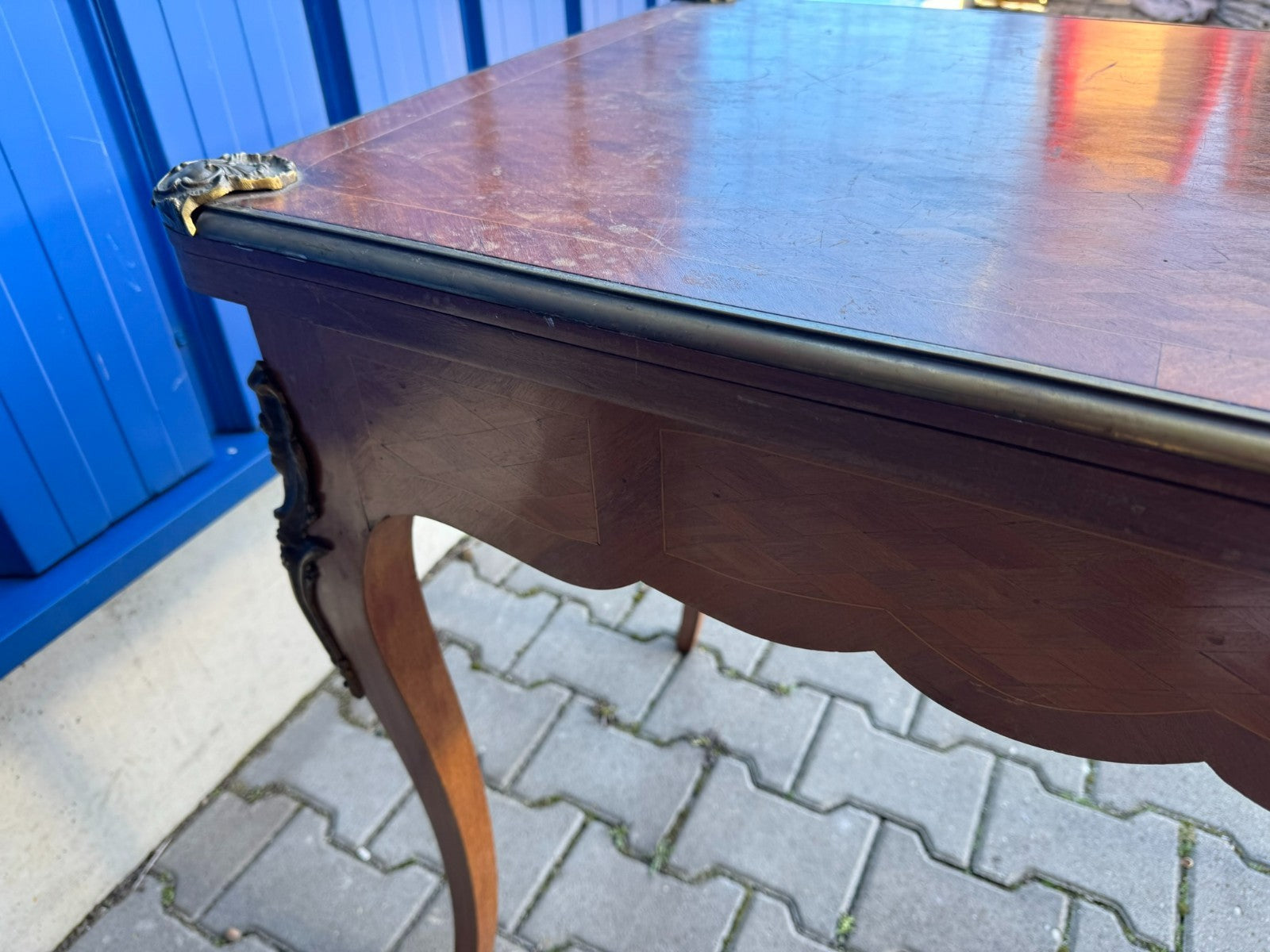Antiker Spieltisch Nussbaum Frankreich um 1900 mit Intarisen