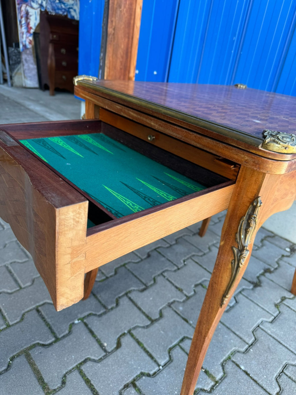Antiker Spieltisch Nussbaum Frankreich um 1900 mit Intarisen