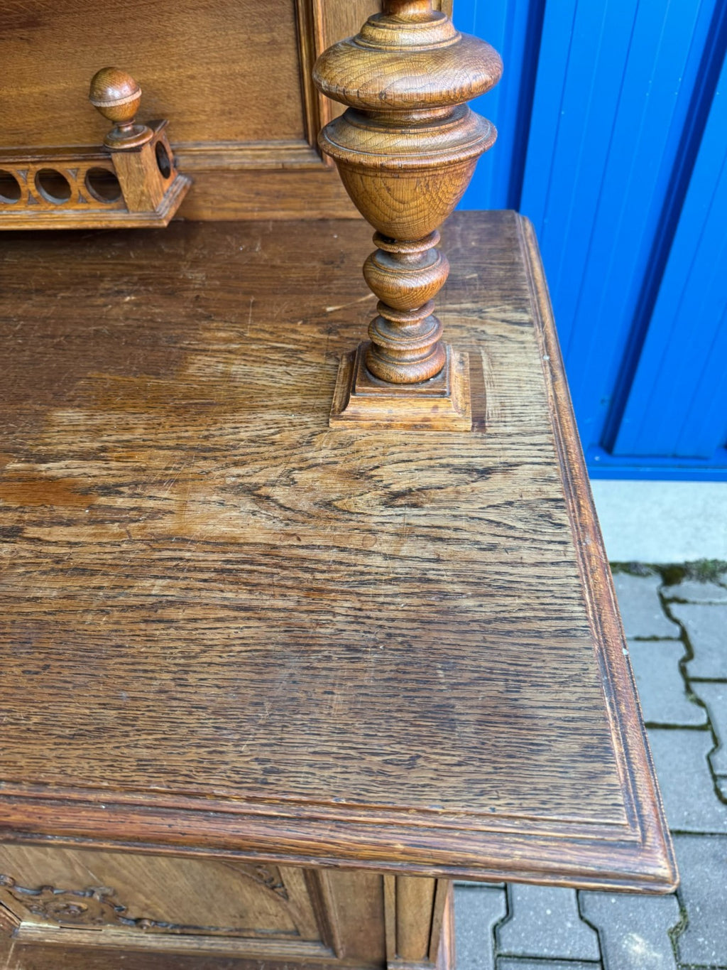 Antikes Jugendstil Buffet aus Eiche Deutsch um 1900