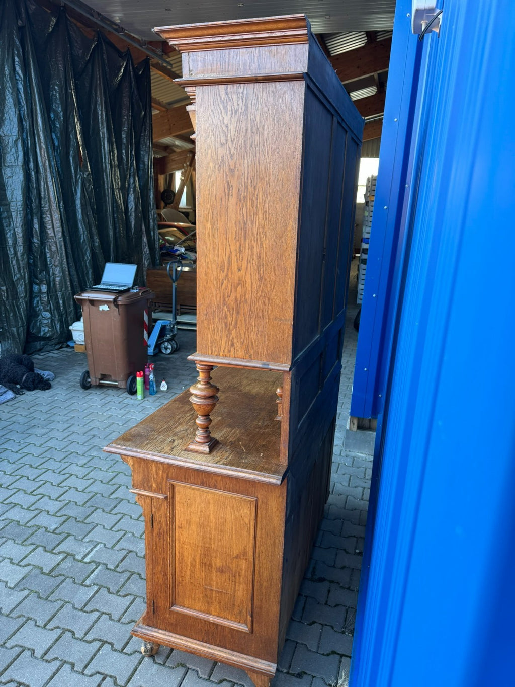 Antikes Jugendstil Buffet aus Eiche Deutsch um 1900