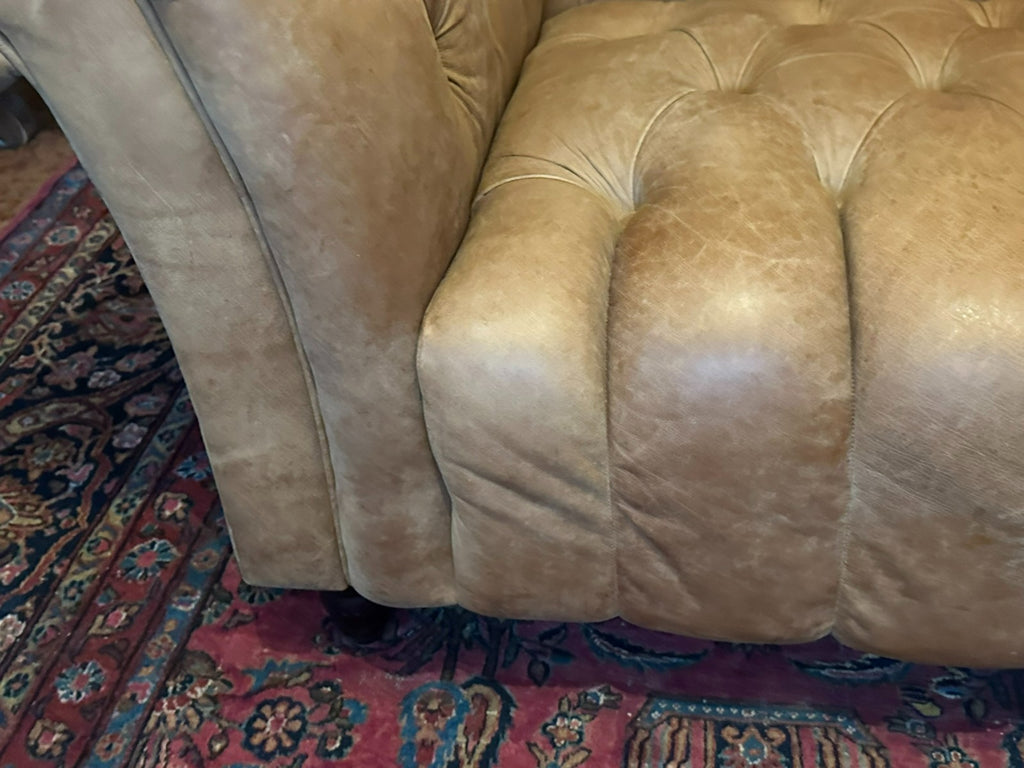Chesterfield Couch aus Leder Sofa Gutmann Collection 1867