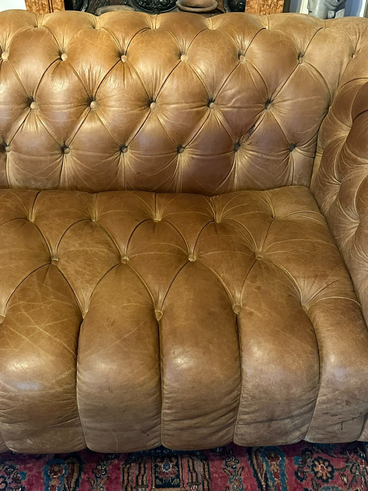 Chesterfield Couch aus Leder Sofa Gutmann Collection 1867