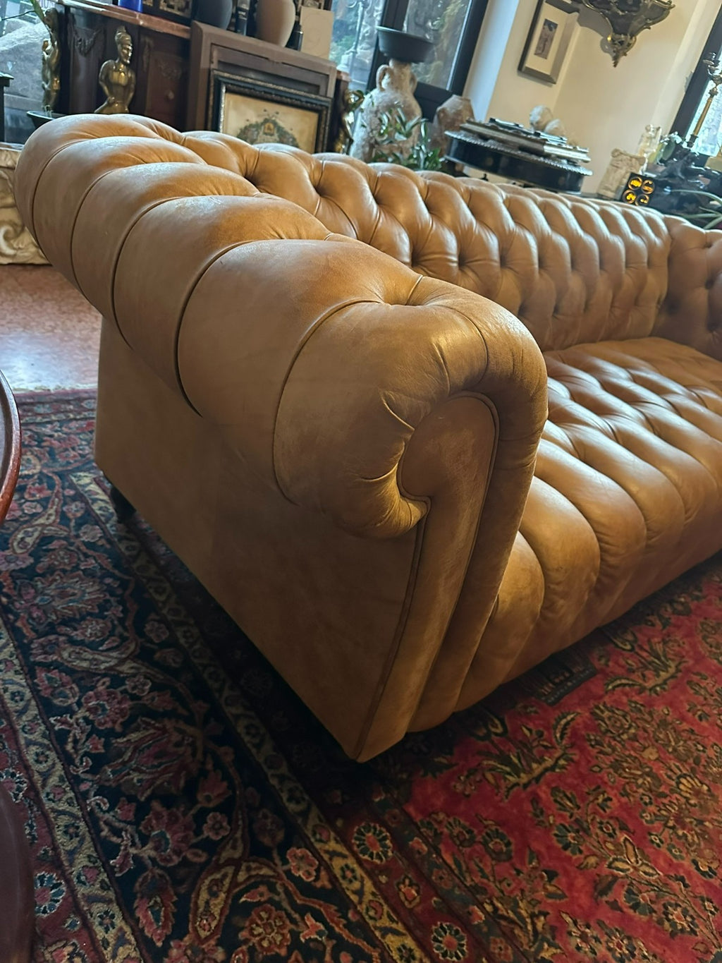 Chesterfield Couch aus Leder Sofa Gutmann Collection 1867