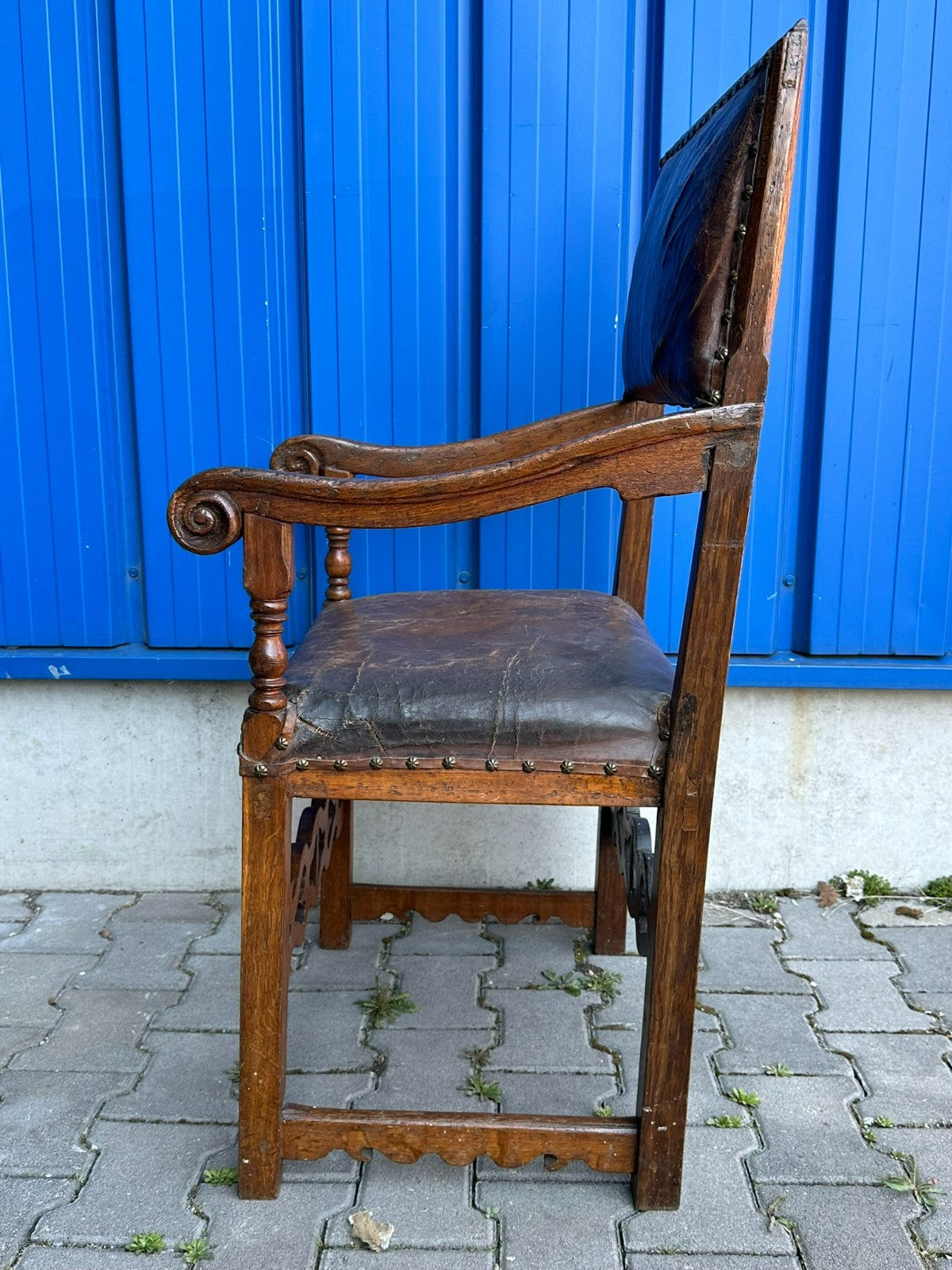 Antiker Barock Sessel 18 tes Jhdt Eiche und Leder Bezug Tolle Patina