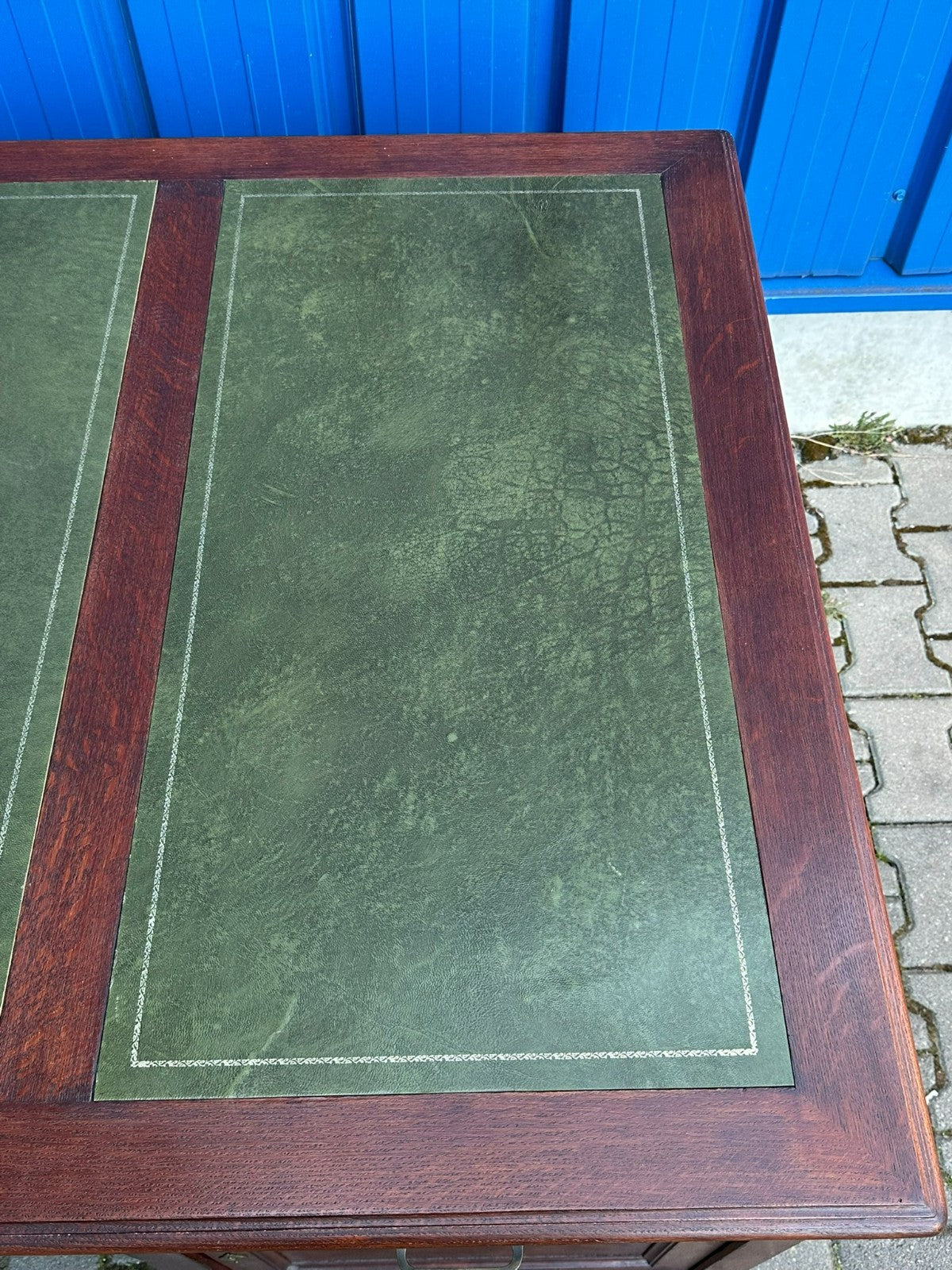 Grosser Vintage Schreibtisch aus Eiche England 20 tes Jhdt