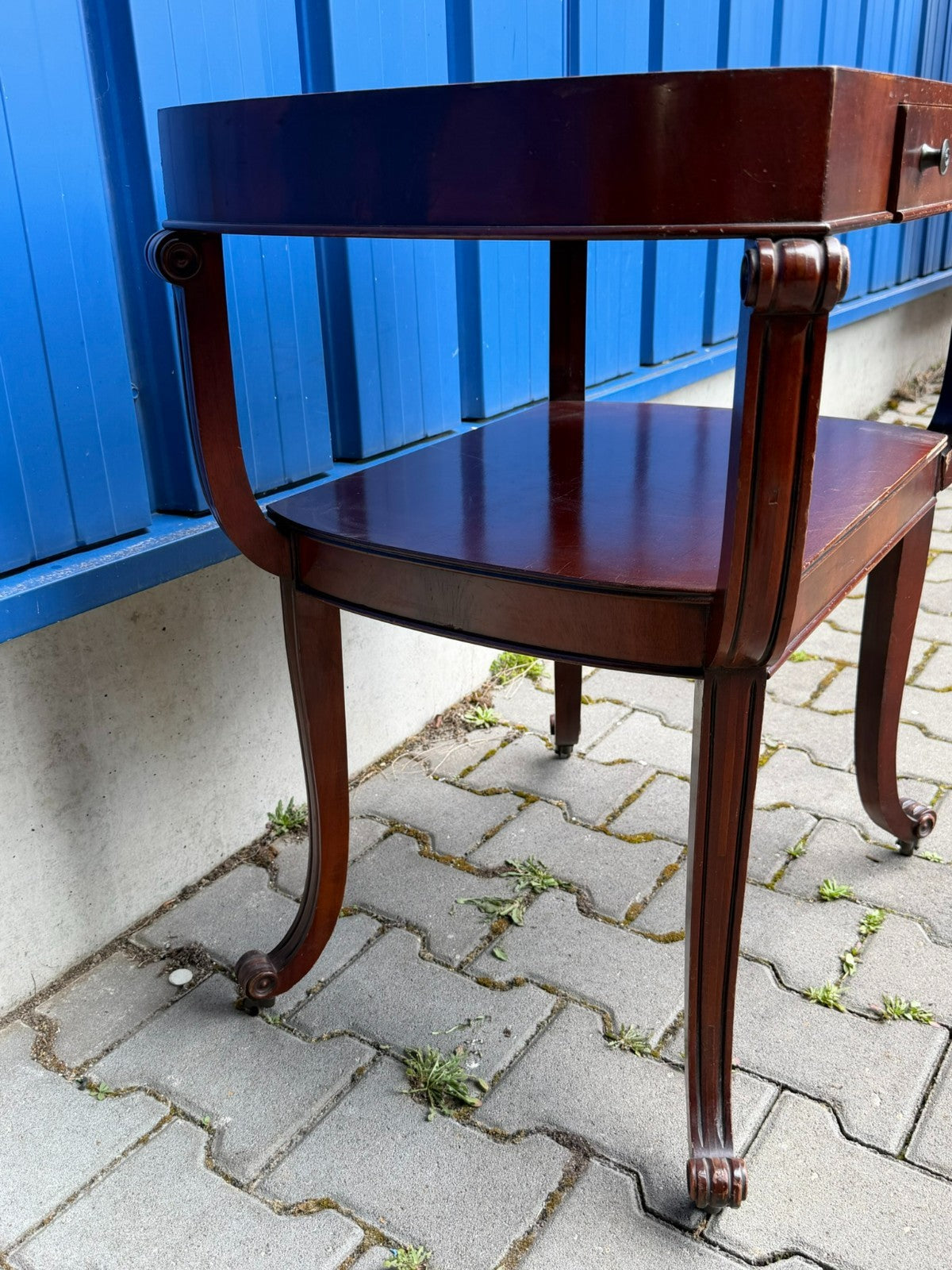Vintage Beistelltisch England Mahagoni mit Leder