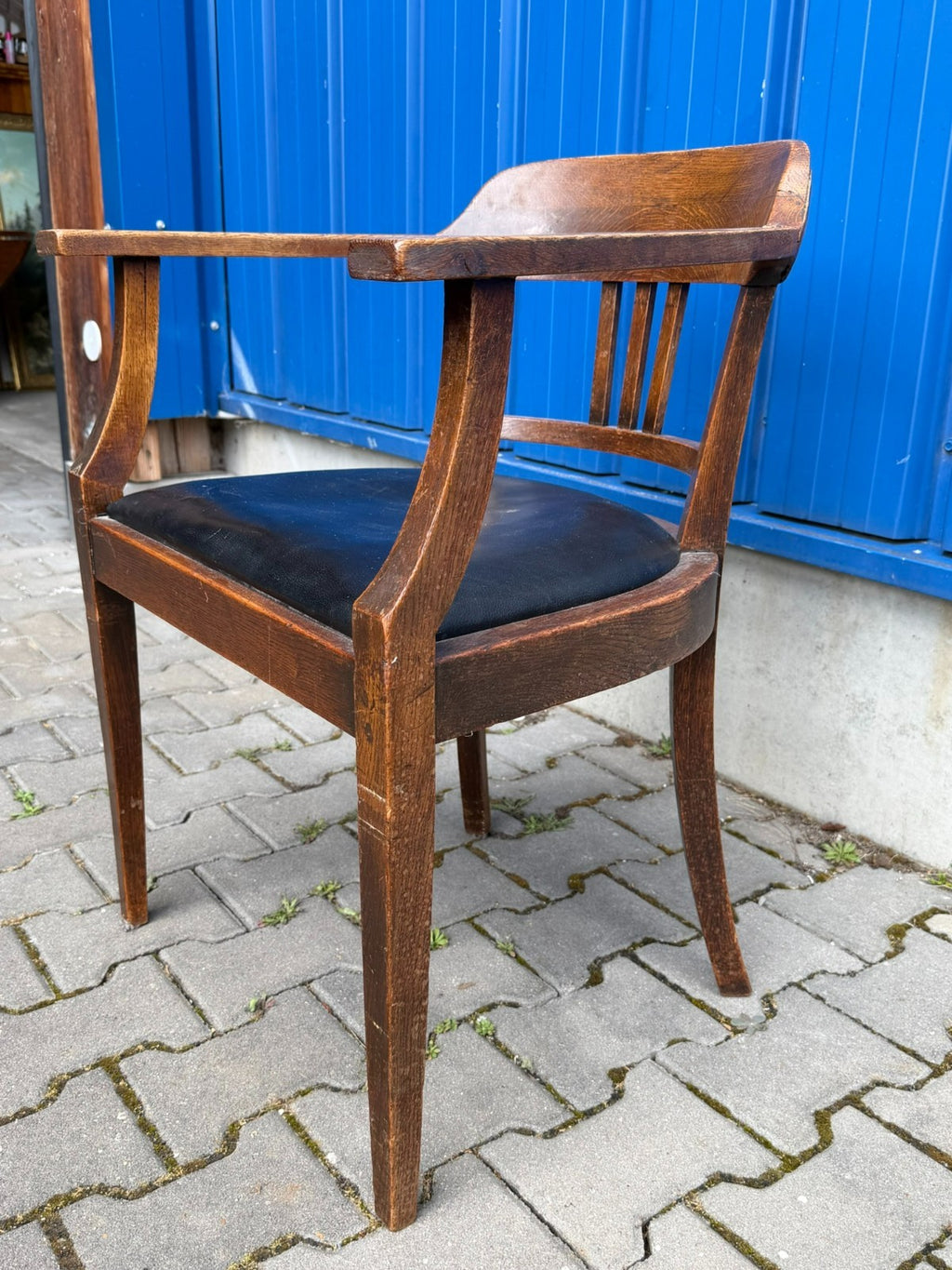 Antiker Stuhl mit Armlehnen Jugendstil um 1910 Eiche Gestell