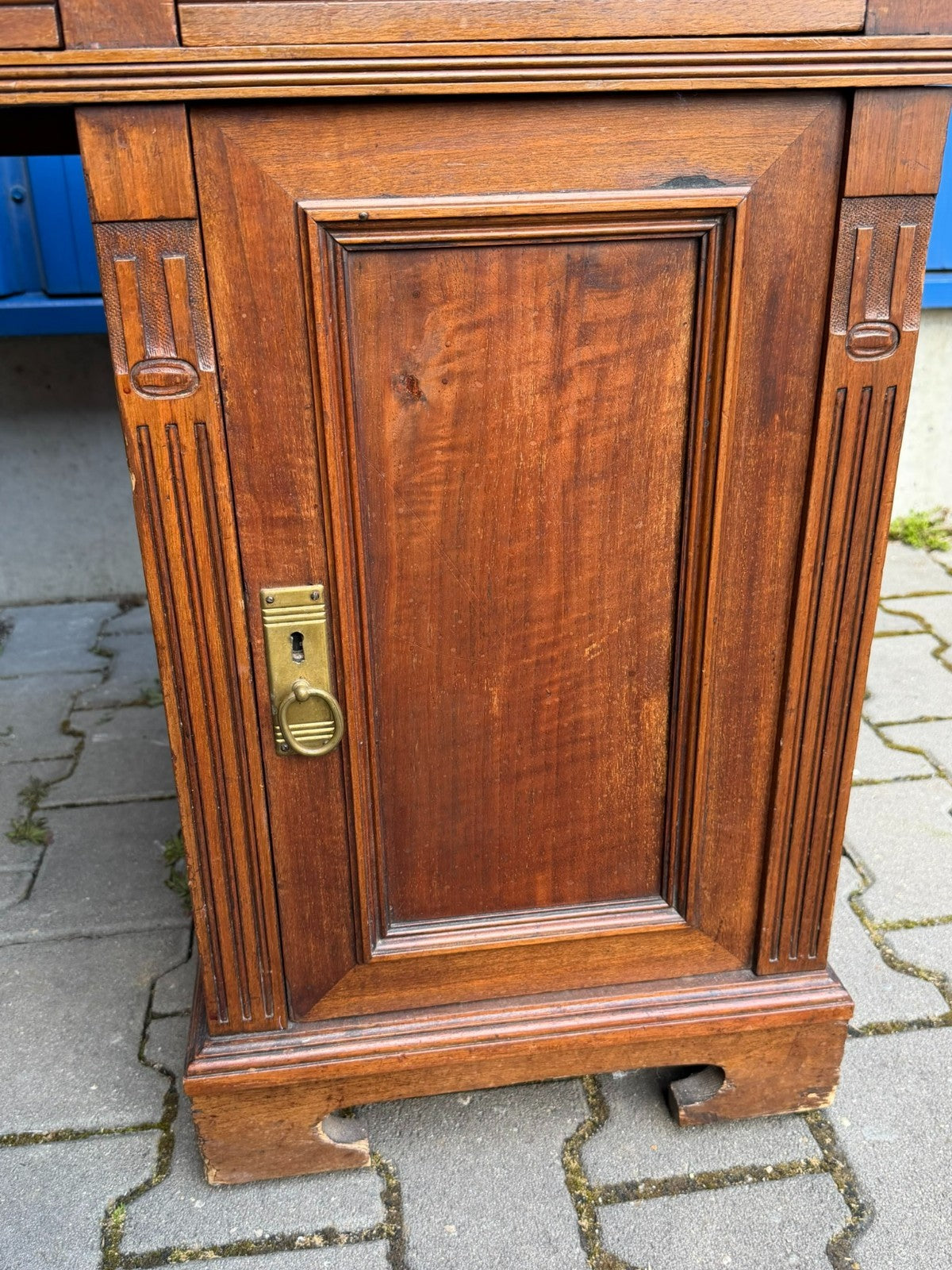 Antiker Jugendstil Schreibtisch um 1910 Nussbaum