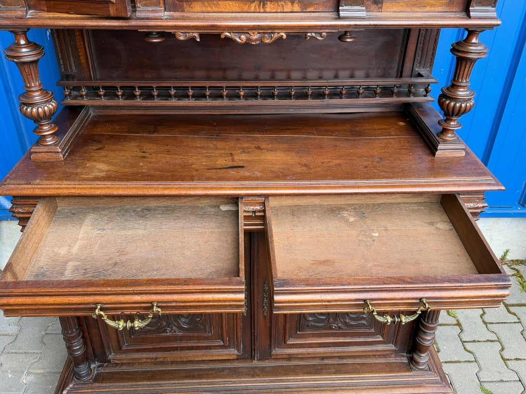 Antiker Schrank Buffet Neo Renaissance um 1880 Mahagoni Schnitzwerk