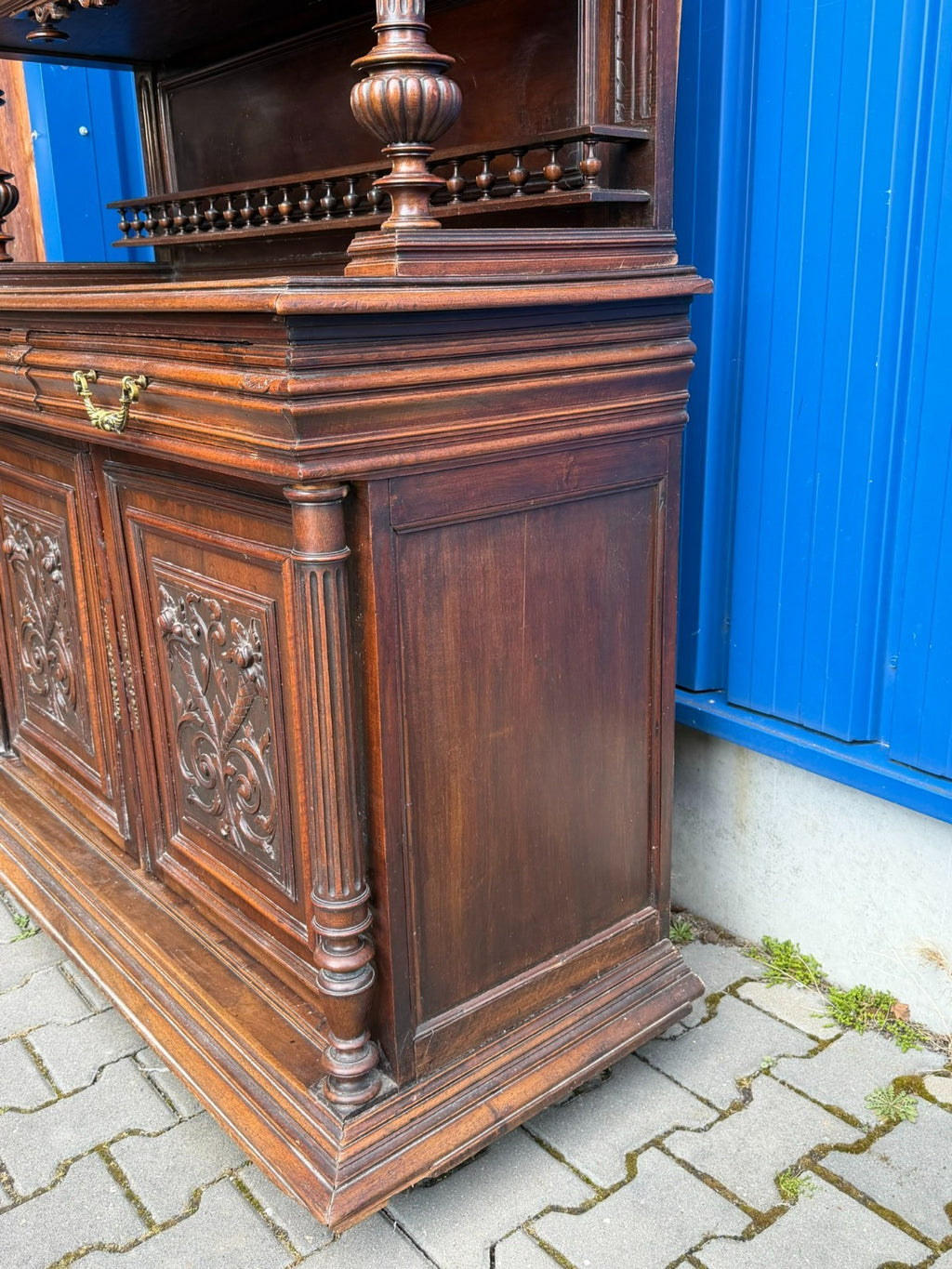 Antiker Schrank Buffet Neo Renaissance um 1880 Mahagoni Schnitzwerk