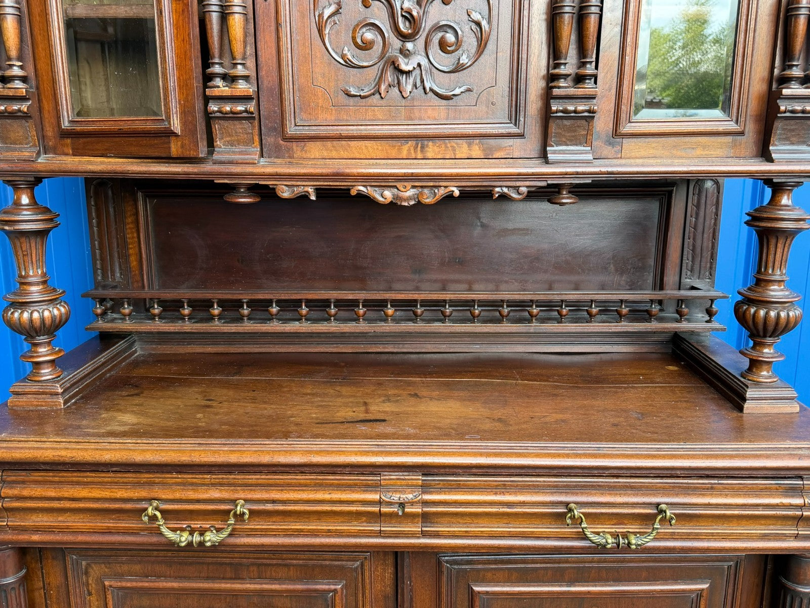 Antiker Schrank Buffet Neo Renaissance um 1880 Mahagoni Schnitzwerk