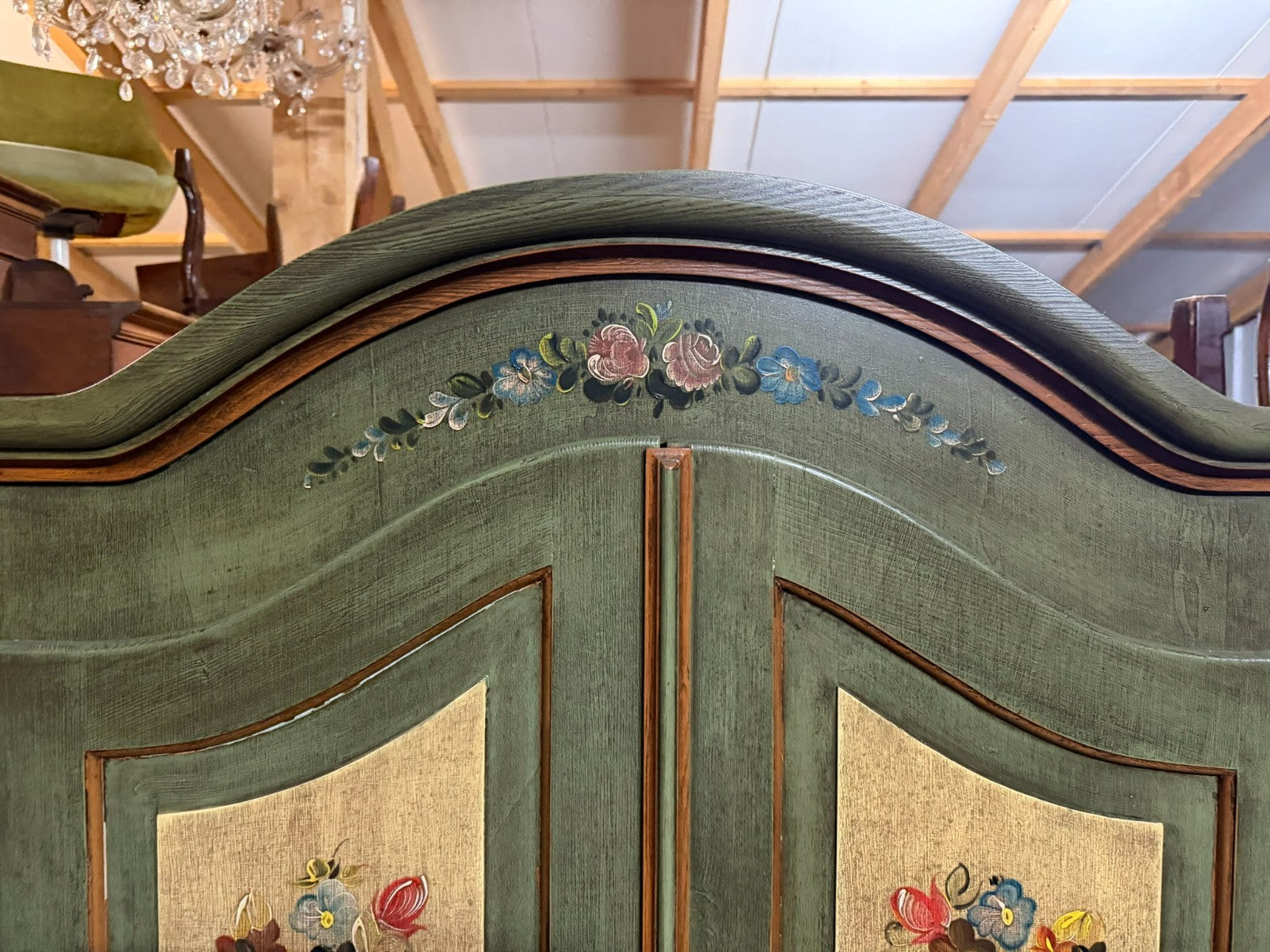 Vintage Bauernschrank Schrank Barock Stil Holz handbemalt 20 tes Jhdt