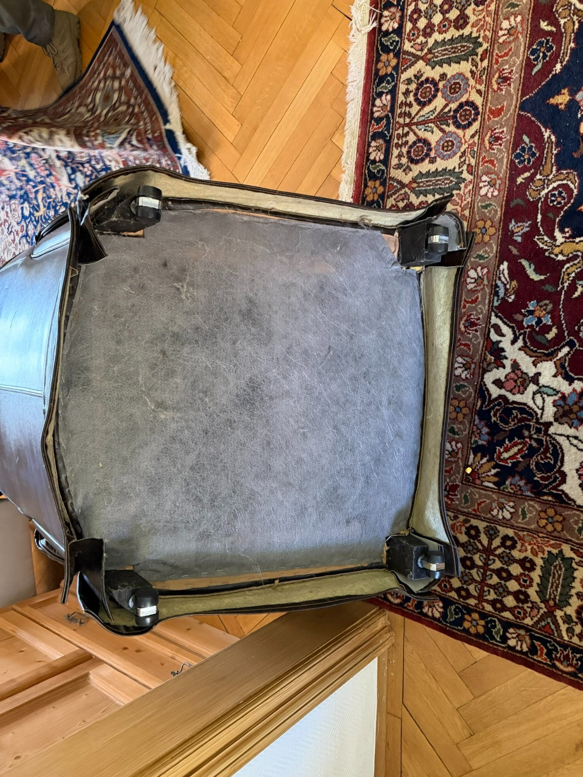Vintage Ledersessel Sessel massiv aus Leder auf Rollen