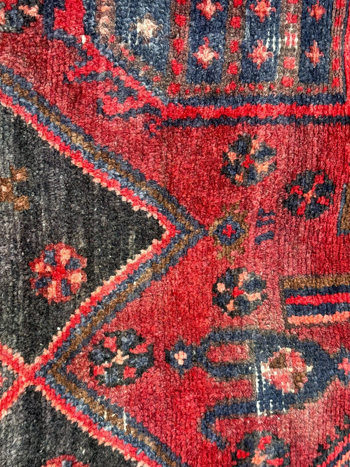 Orientteppich im Stil Hamadan Kurde Nomaden Wolle handgeknüpft 249X139 alt