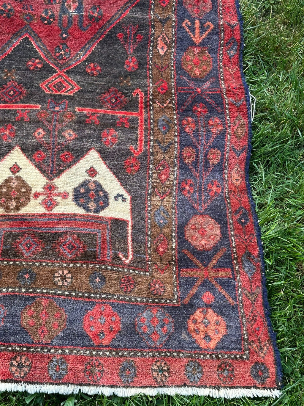 Orientteppich im Stil Hamadan Kurde Nomaden Wolle handgeknüpft 249X139 alt
