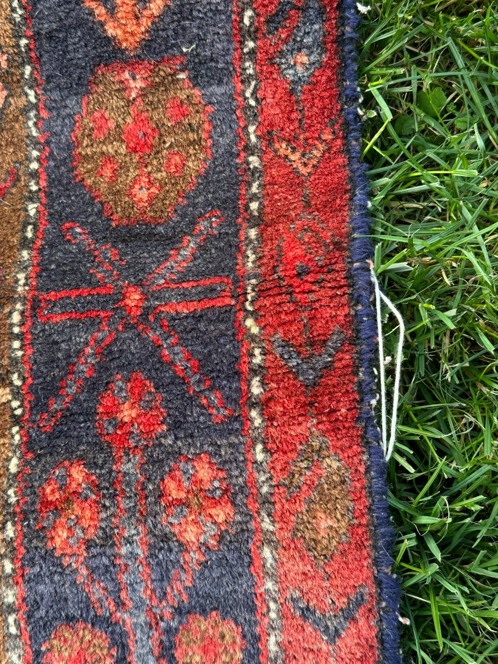 Orientteppich im Stil Hamadan Kurde Nomaden Wolle handgeknüpft 249X139 alt