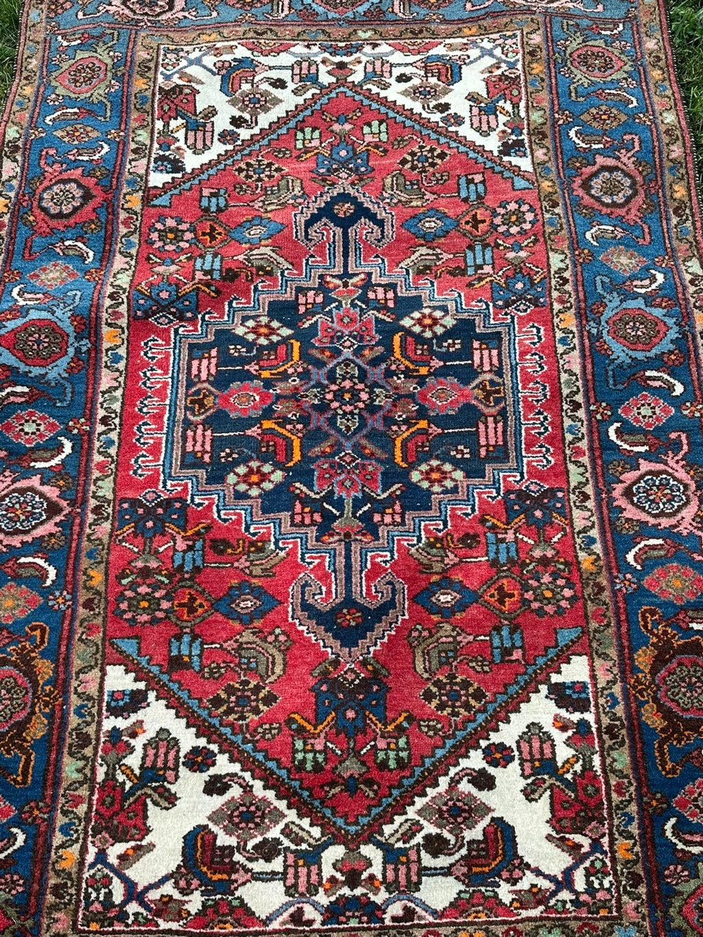 ORIENTTEPPICH IM HAMADAN-STIL HANDGEKNÜPFT ROT BLAU MEDAILLON 207 X 131 CM