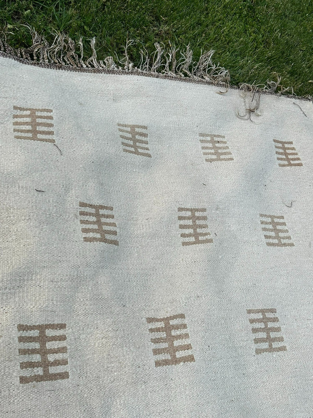 Kelim Teppich Wolle Flachgewebe Creme Geometrisch Boho Handgewebt 326x205 Cm