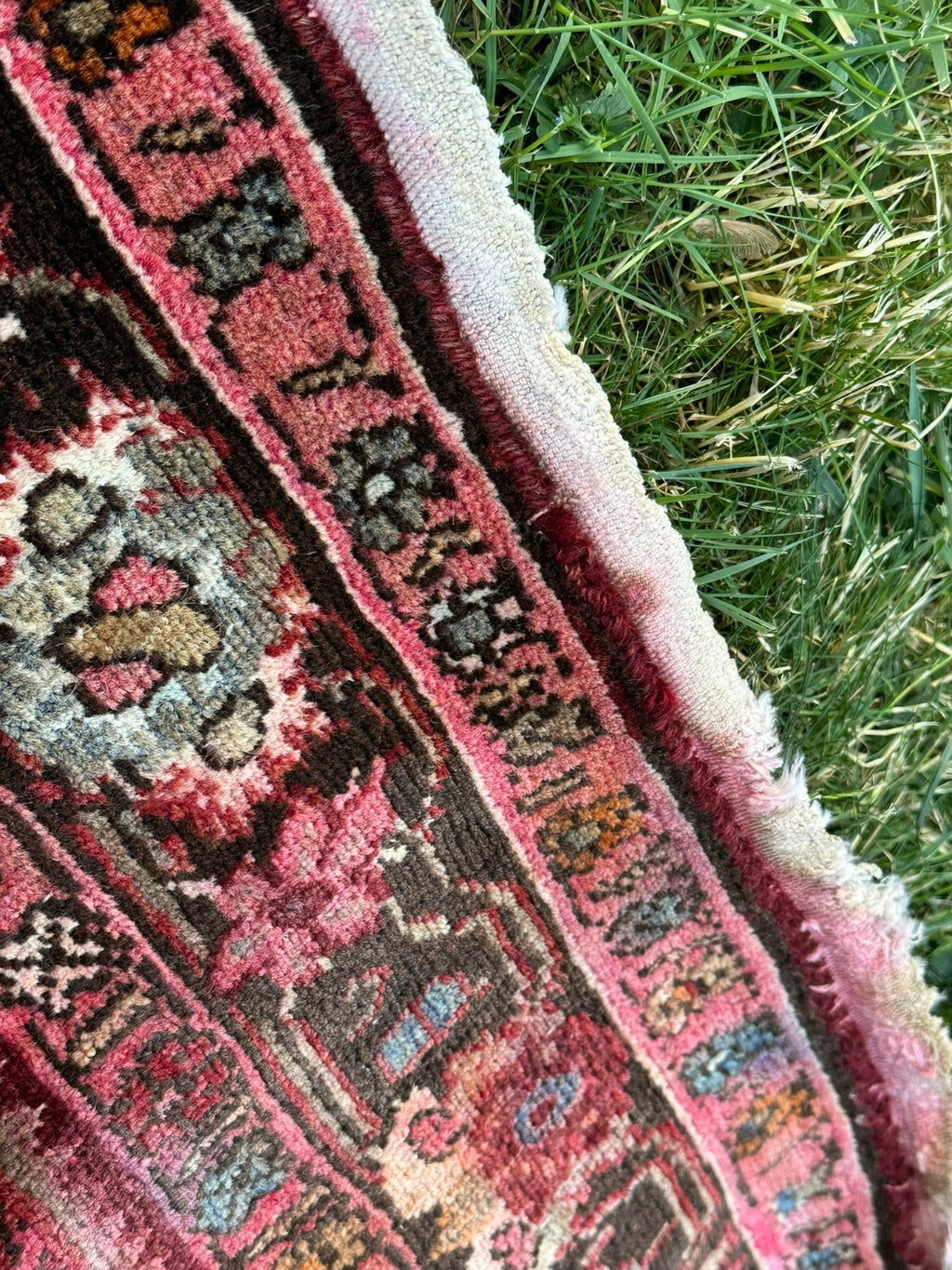 Orientteppich im Hamadan-Stil handgeknüpft Wolle Medaillon rot 157 X 110cm