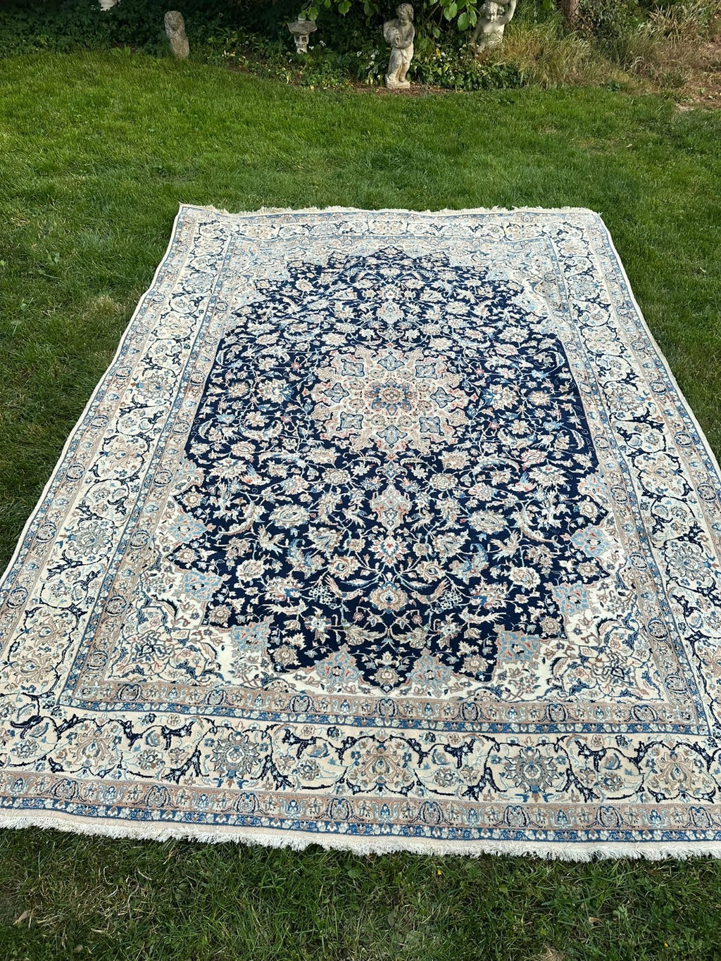 Orientteppich im Stil Nain handgeknüpft Nachtblau Creme 365X257cm Wolle gross