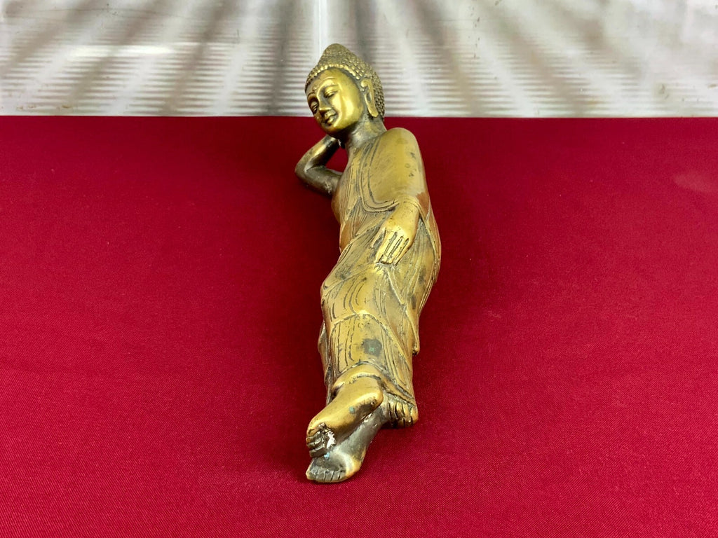 Antike Figur liegende Bodhisattva Guanyin Parinirvana Thailand 19 tes Jhdt