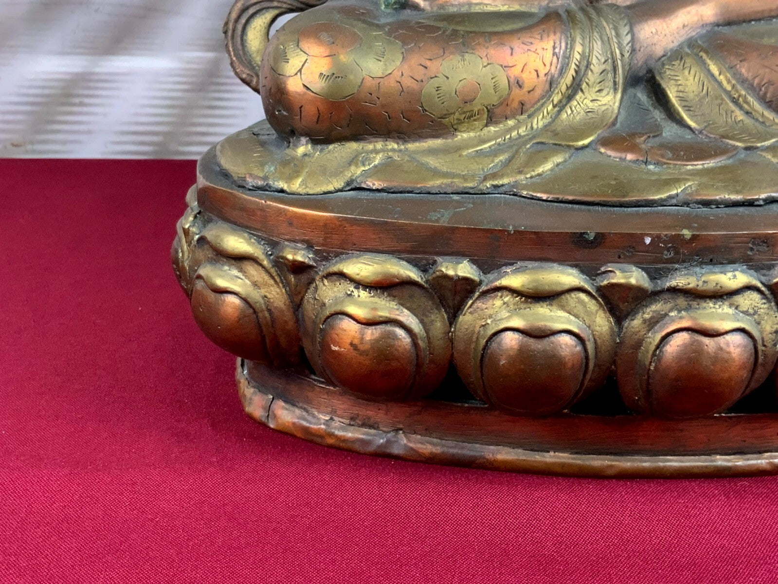 Antike Figur Bodhisattva Messing und Kupfer Tibet / China 44cm hoch