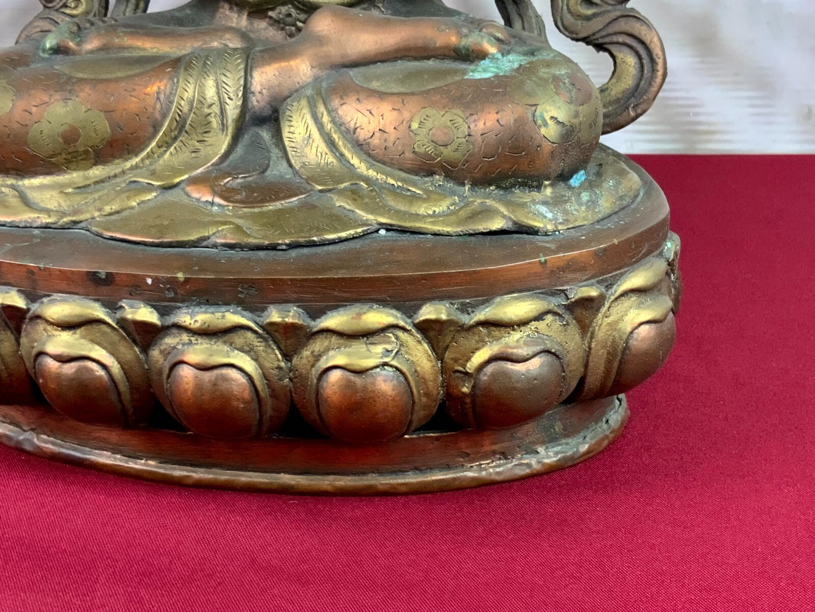 Antike Figur Bodhisattva Messing und Kupfer Tibet / China 44cm hoch