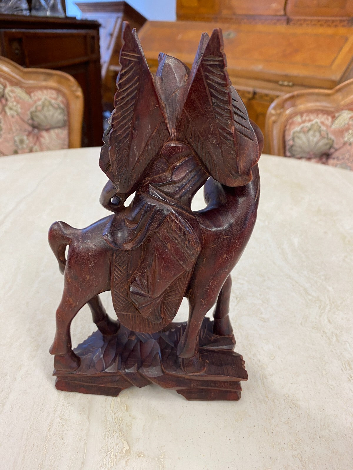 China Skulptur aus Holz Mann auf Pferd 21cm hoch