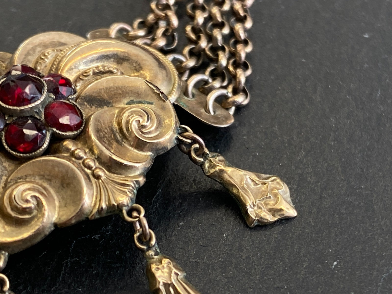 Antike Halskette Kropfkette Trachtenkette Sterling Silber vergoldet Granat 19JH