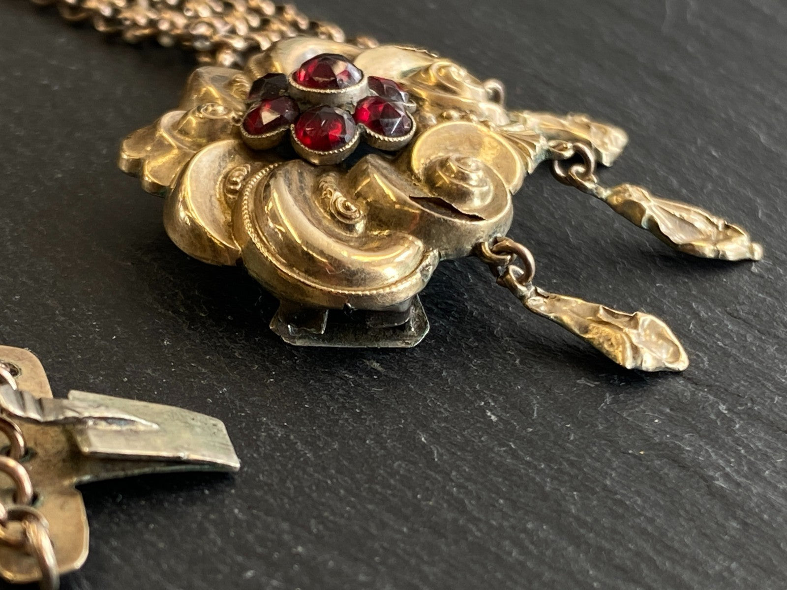 Antike Halskette Kropfkette Trachtenkette Sterling Silber vergoldet Granat 19JH