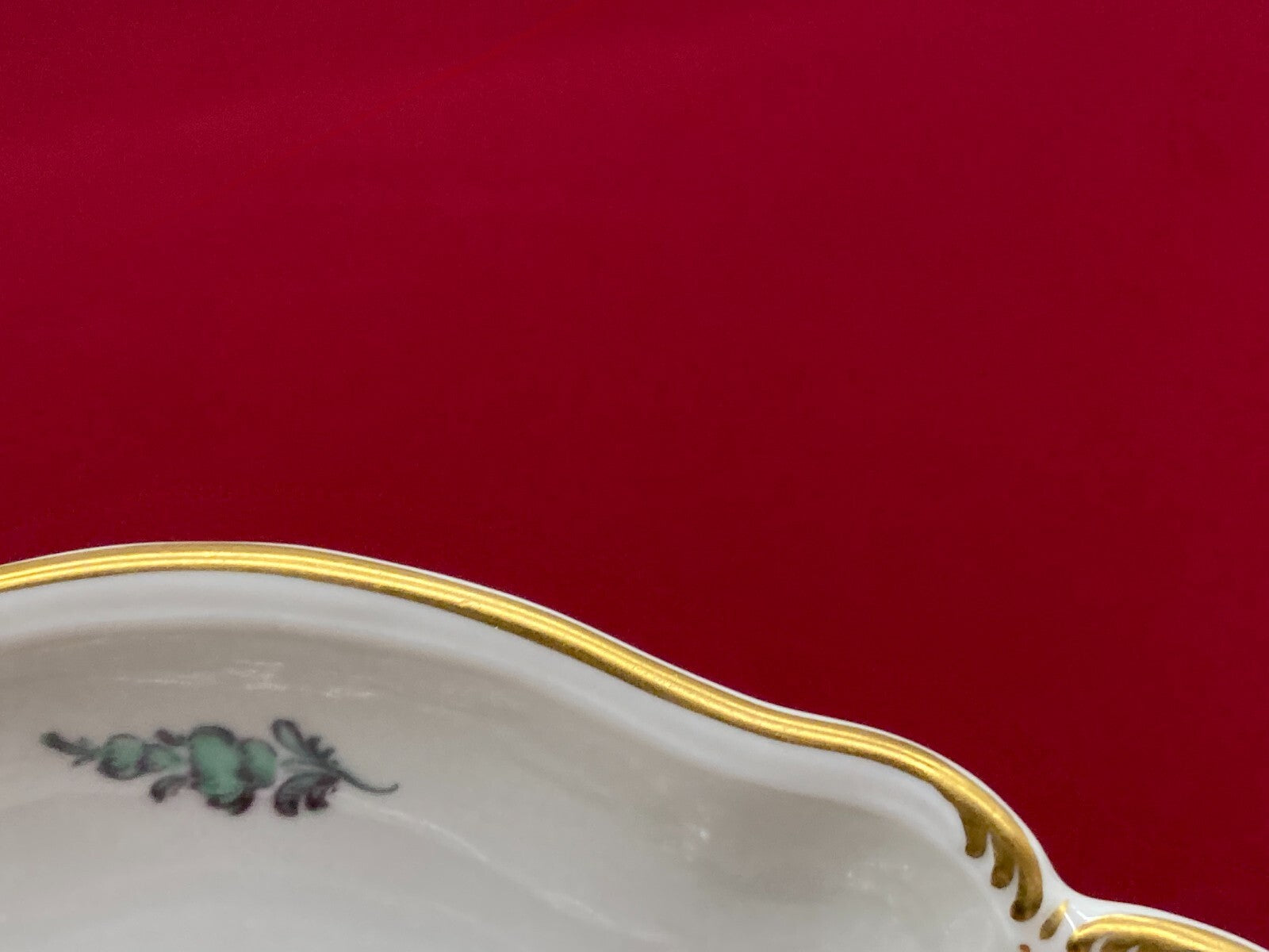 Rokoko Porzellan Schale mit Henkeln Nymphenburg Top Zustand handbemalt