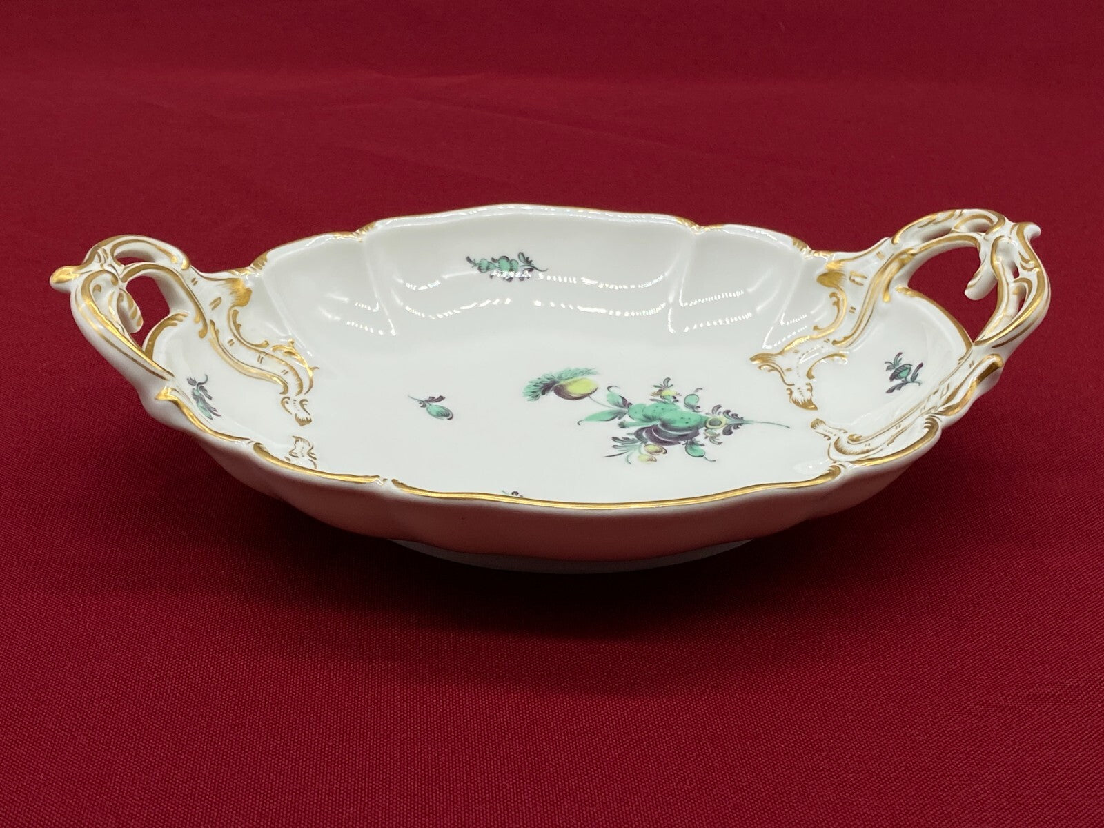 Rokoko Porzellan Schale mit Henkeln Nymphenburg Top Zustand handbemalt