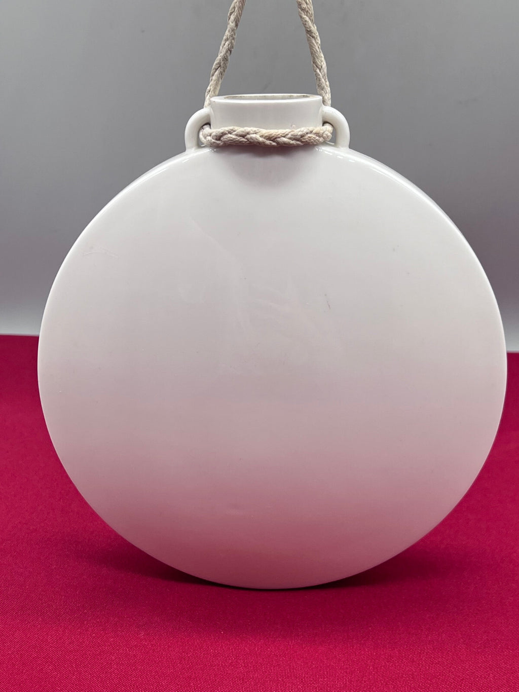 Trinkflasche aus Porzellan KPM Berlin Pilgerflasche Trabant Trude Petri um 1962