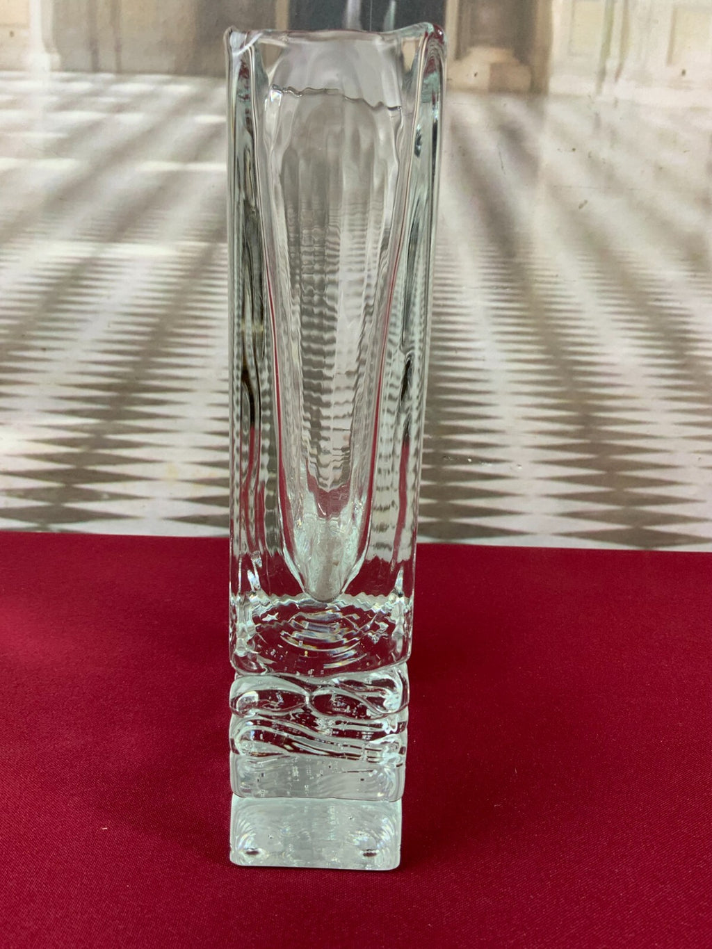 Beranek Glas Vase massiv gearbeitet 2kg 22cm hoch