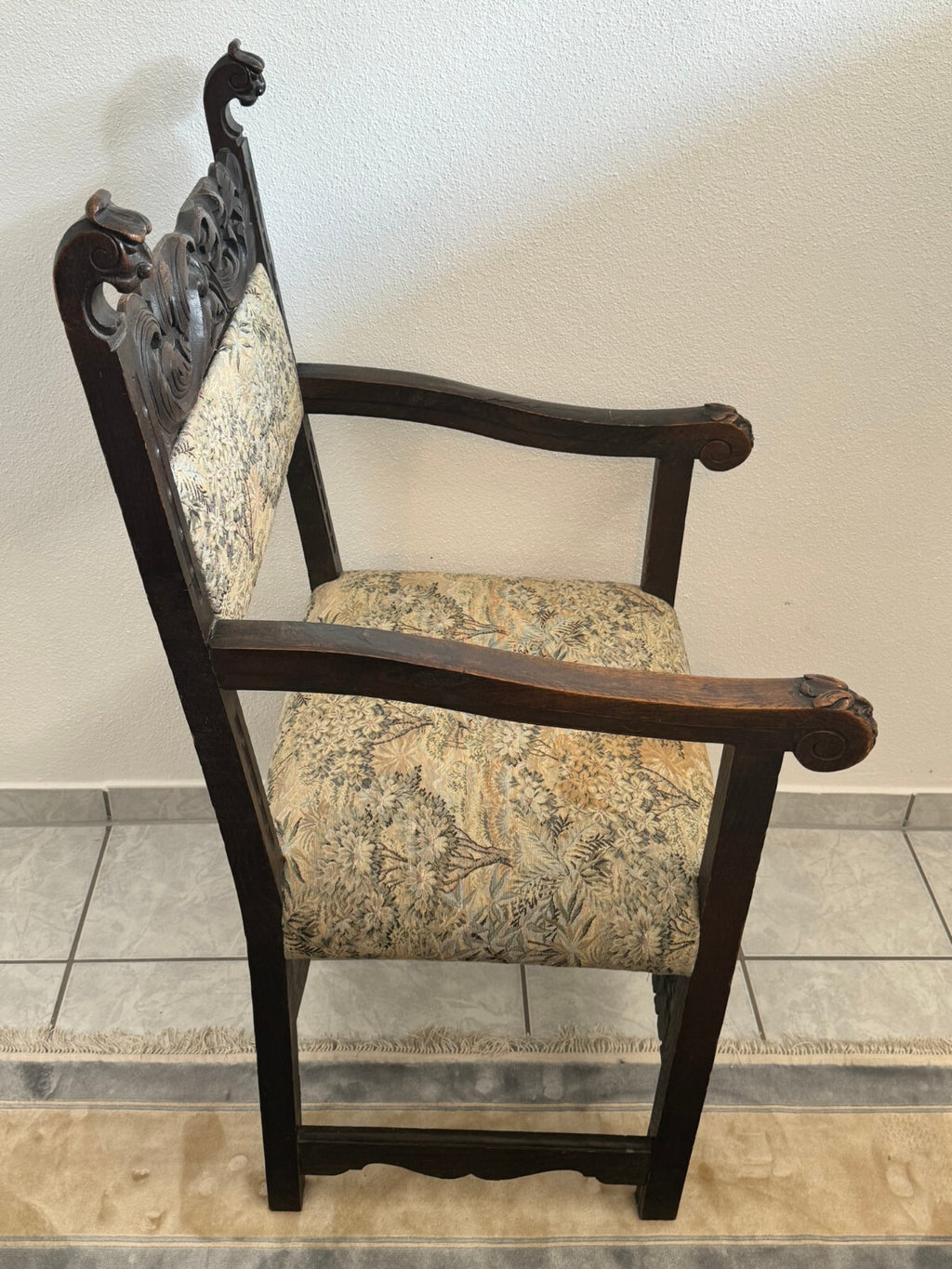 Antiker Gründerzeit Neo Renaissance Sessel Eiche massiv handgeschnitzt 19 tes Jh