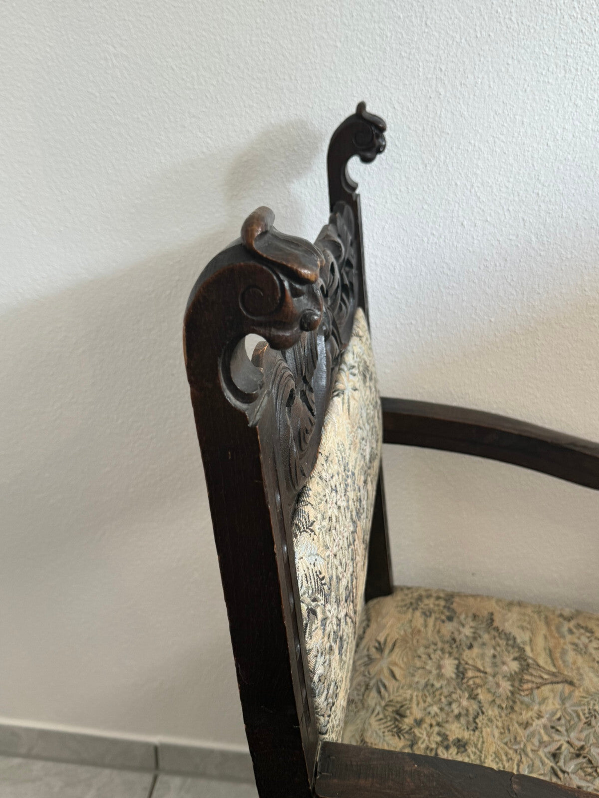 Antiker Gründerzeit Neo Renaissance Sessel Eiche massiv handgeschnitzt 19 tes Jh