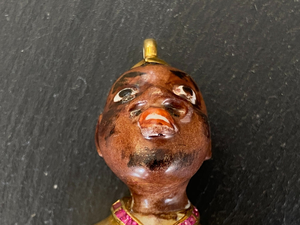 Kati Zorn Anhänger aus Porzellan 18K Goldfassung Diamanten 0.44ct Saphire Rubine
