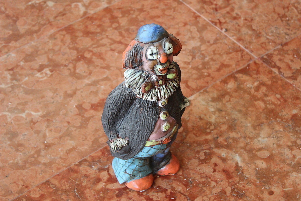 Grosser Bunter Clown Höhe 28cm Roland Bögner im Stil Hundertwasser aus Keramik