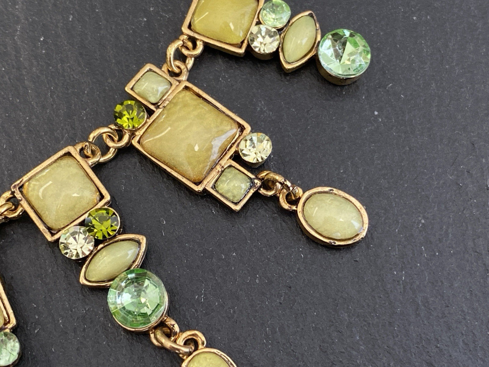 Collier Halskette Kette Metall Kunststeine