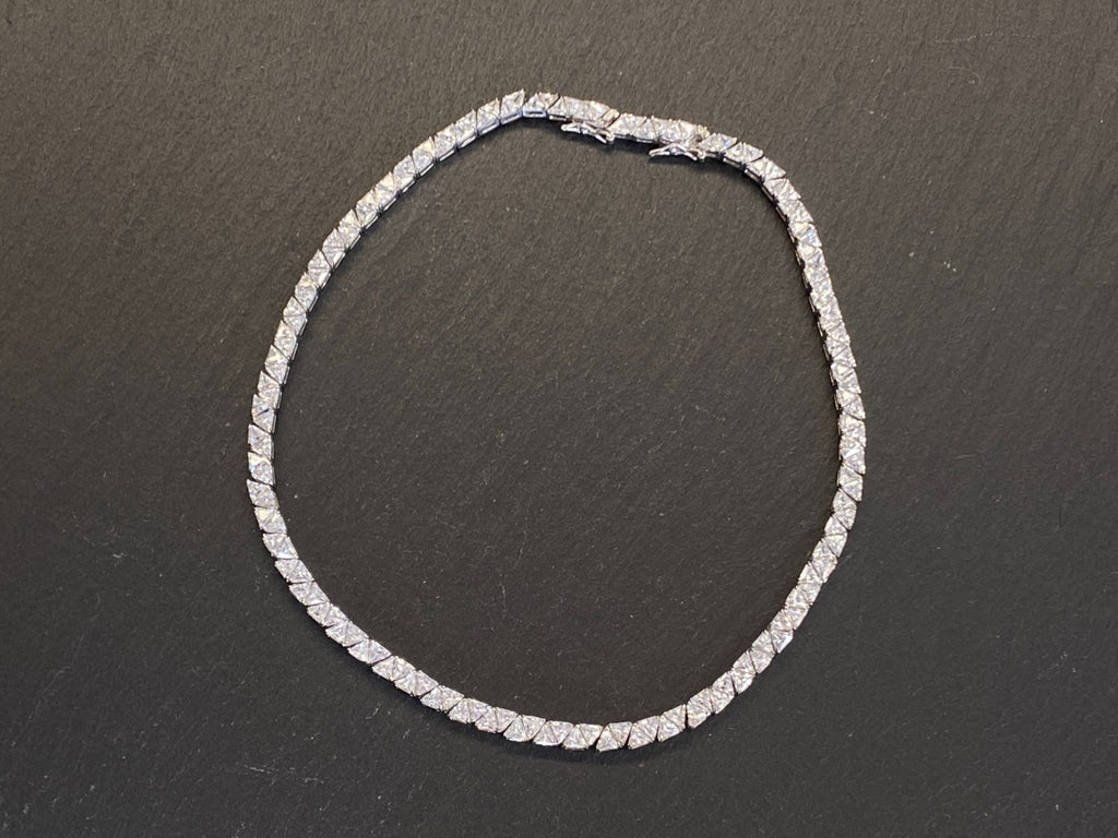 Elegante Halskette aus Sterling Silber 925 mit Glas Brillanten