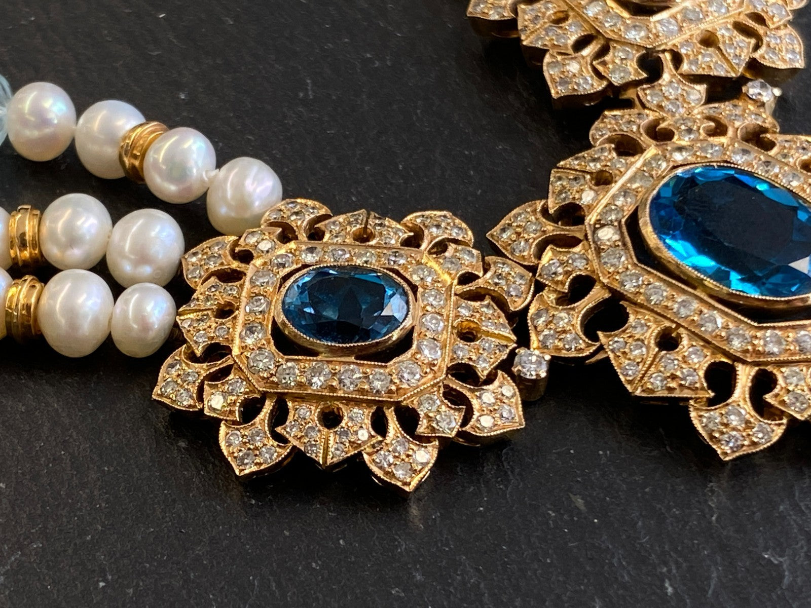 Herausragendes Collier 18 K Gelbgold 280 Diamanten 2,67ct Topas 9,2ct Aquamarin