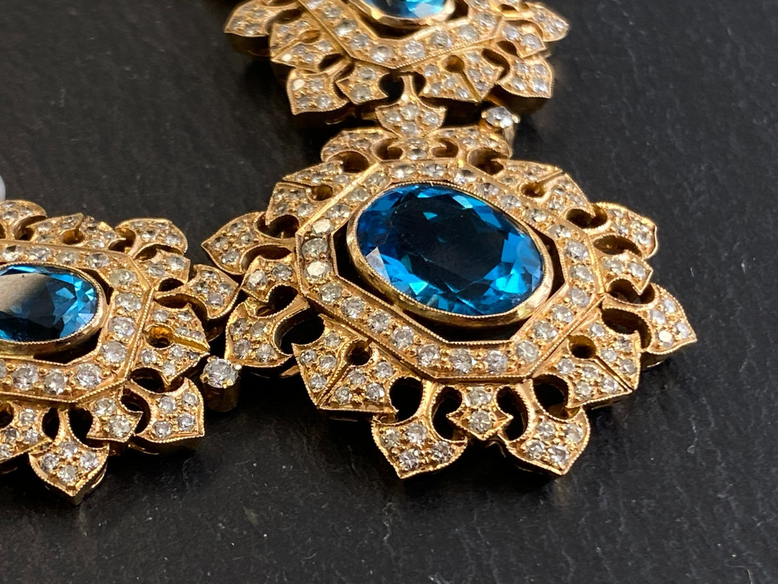 Herausragendes Collier 18 K Gelbgold 280 Diamanten 2,67ct Topas 9,2ct Aquamarin