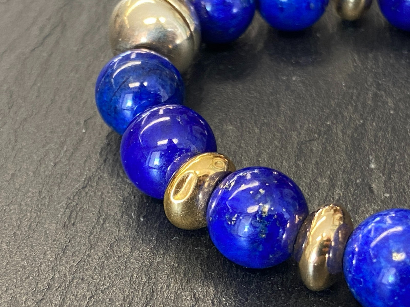 Massive Halskette aus Lapis Lazuli Perlen mit 1,2cm Durchmesser