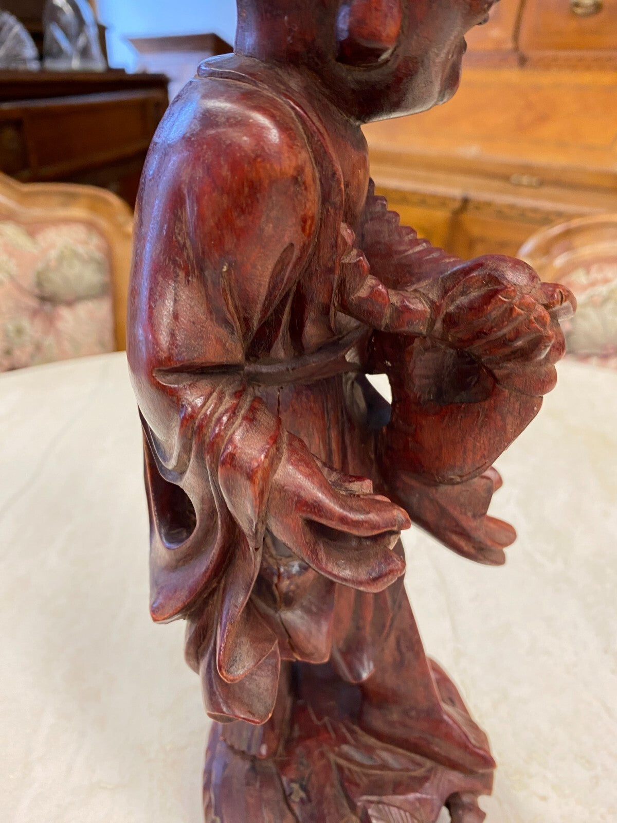 China Skulptur aus Holz stehender Gelehrter 32cm hoch