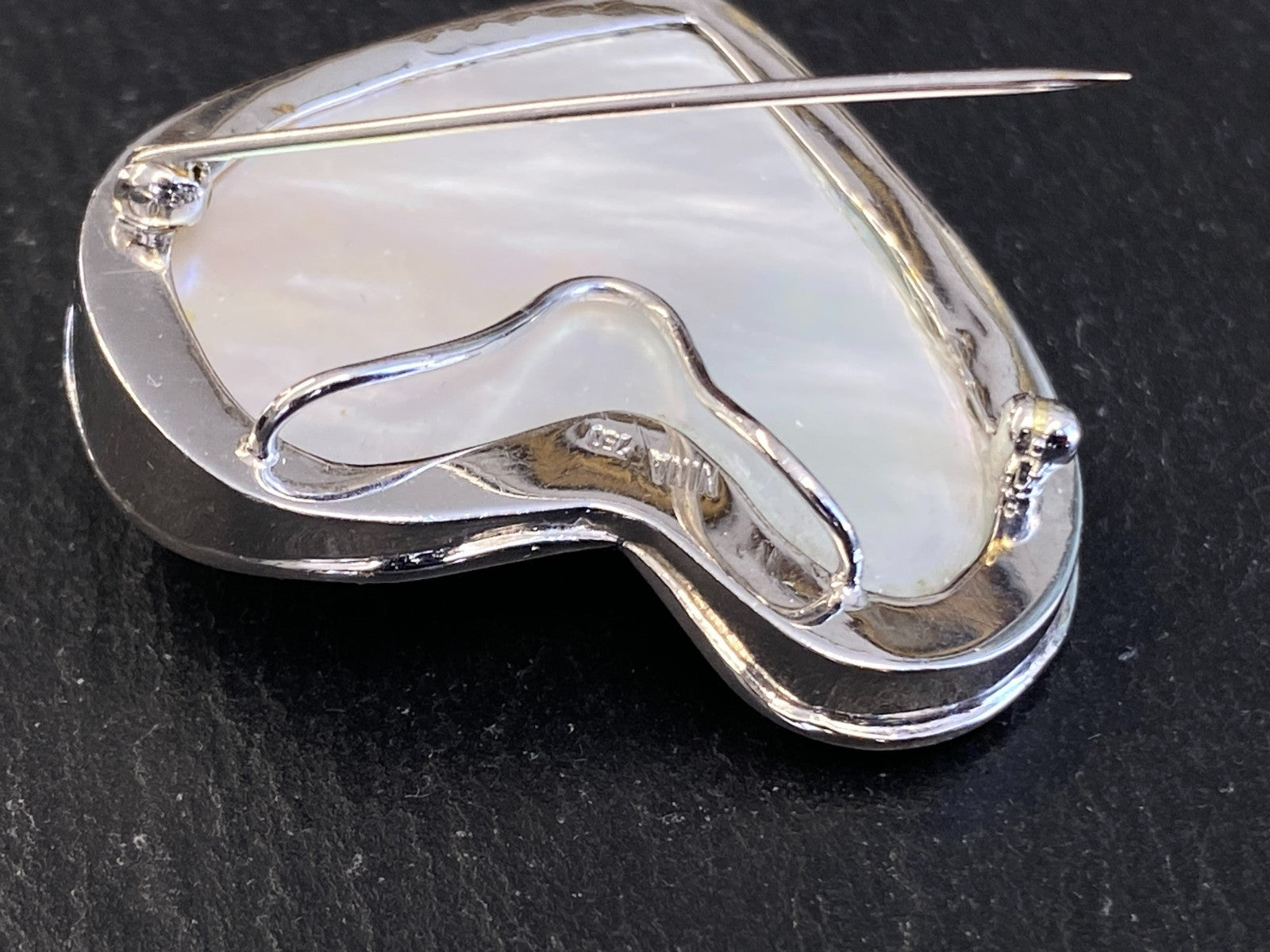 5200,- Nina grosse Brosche Anhänger Mabeperle Weissgold 18K Diamanten 0,6ct