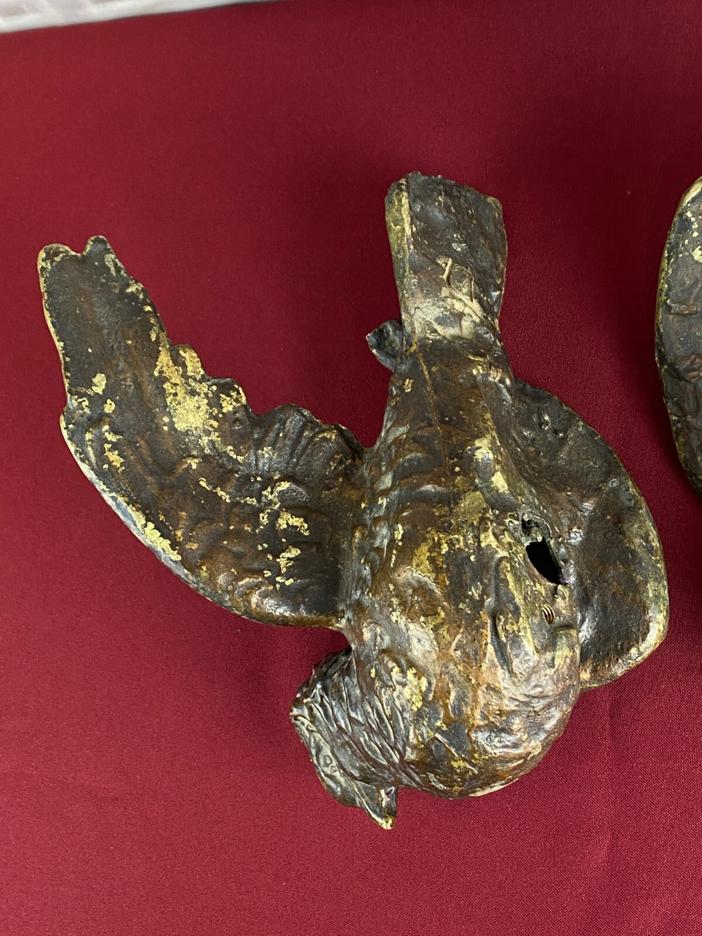 Paar antike Bronze Figuren Tauben Neapel um 1890 Skulpturen für das Ehebett