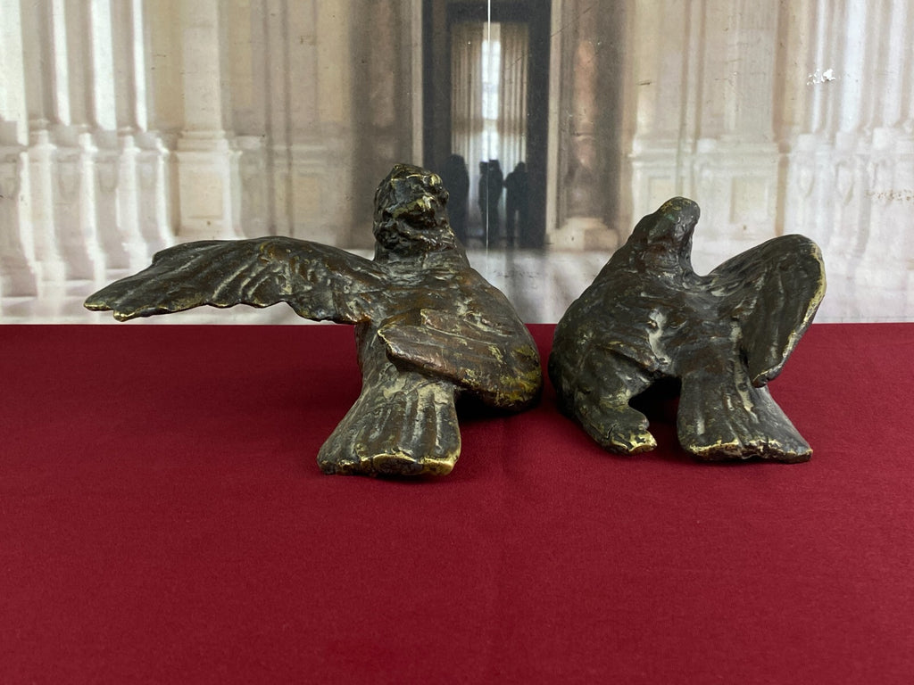 Paar antike Bronze Figuren Tauben Neapel um 1890 Skulpturen für das Ehebett