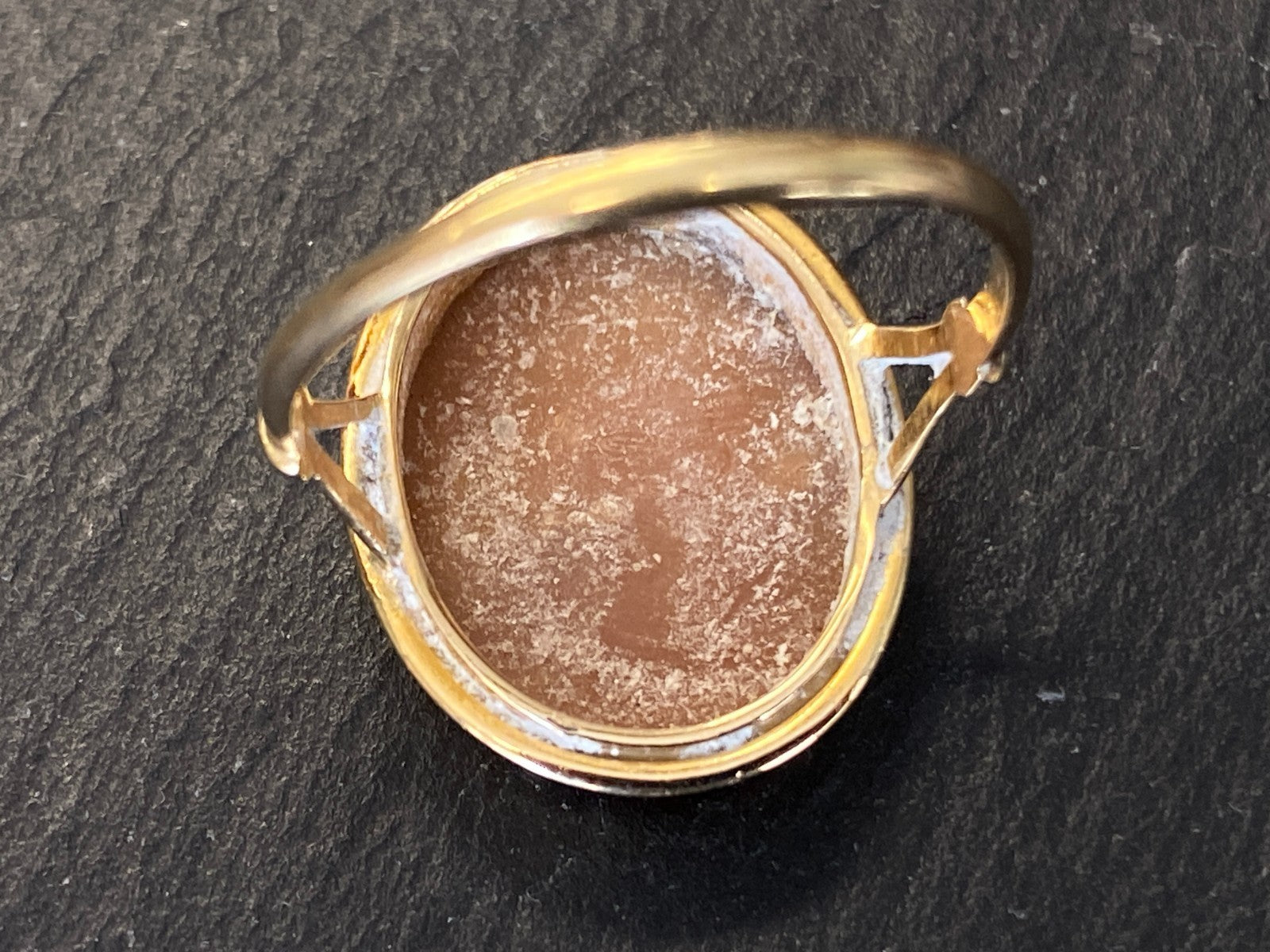 Alter Ring mit Gemme Grösse 60 Gelbgold 14kt Camee Ring Siegelring